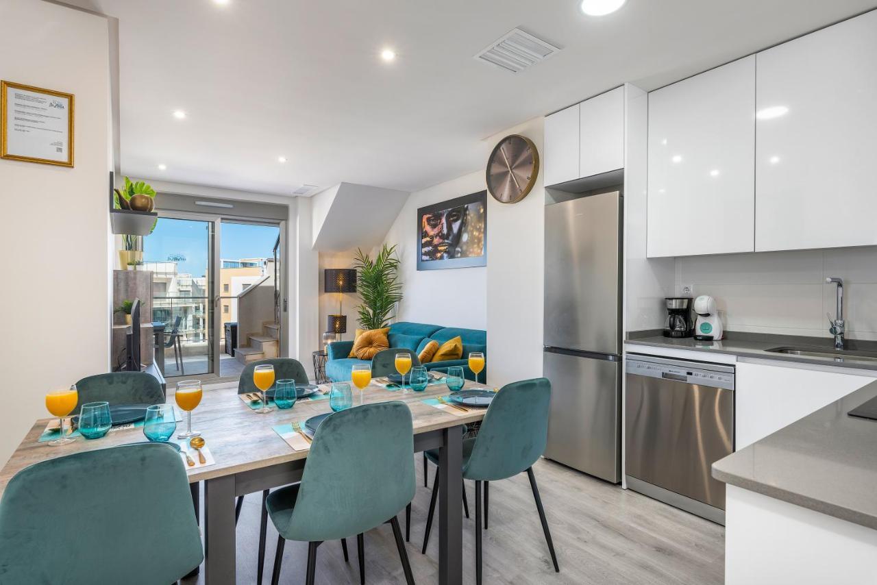 Dehesa de Campoamor La Zenia Cocoon - Luxury Penthouse With Jacuzzi, 2 Pools, Indoor Heated Pool, Sauna, Gym, Playstationアパートメント エクステリア 写真