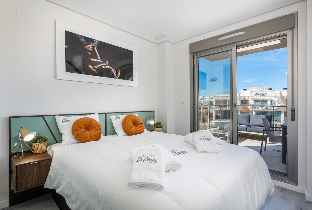 Dehesa de Campoamor La Zenia Cocoon - Luxury Penthouse With Jacuzzi, 2 Pools, Indoor Heated Pool, Sauna, Gym, Playstationアパートメント エクステリア 写真