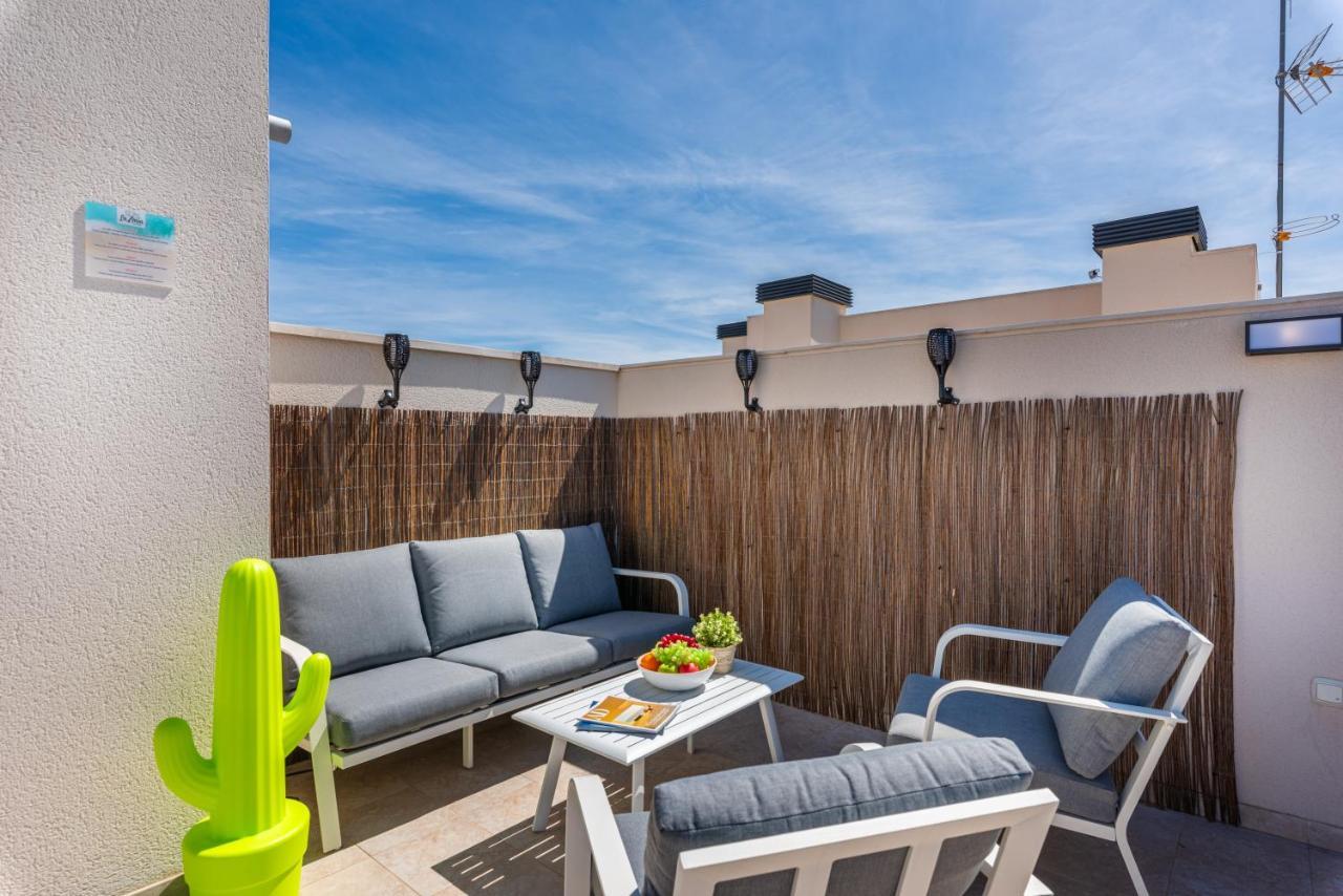 Dehesa de Campoamor La Zenia Cocoon - Luxury Penthouse With Jacuzzi, 2 Pools, Indoor Heated Pool, Sauna, Gym, Playstationアパートメント エクステリア 写真