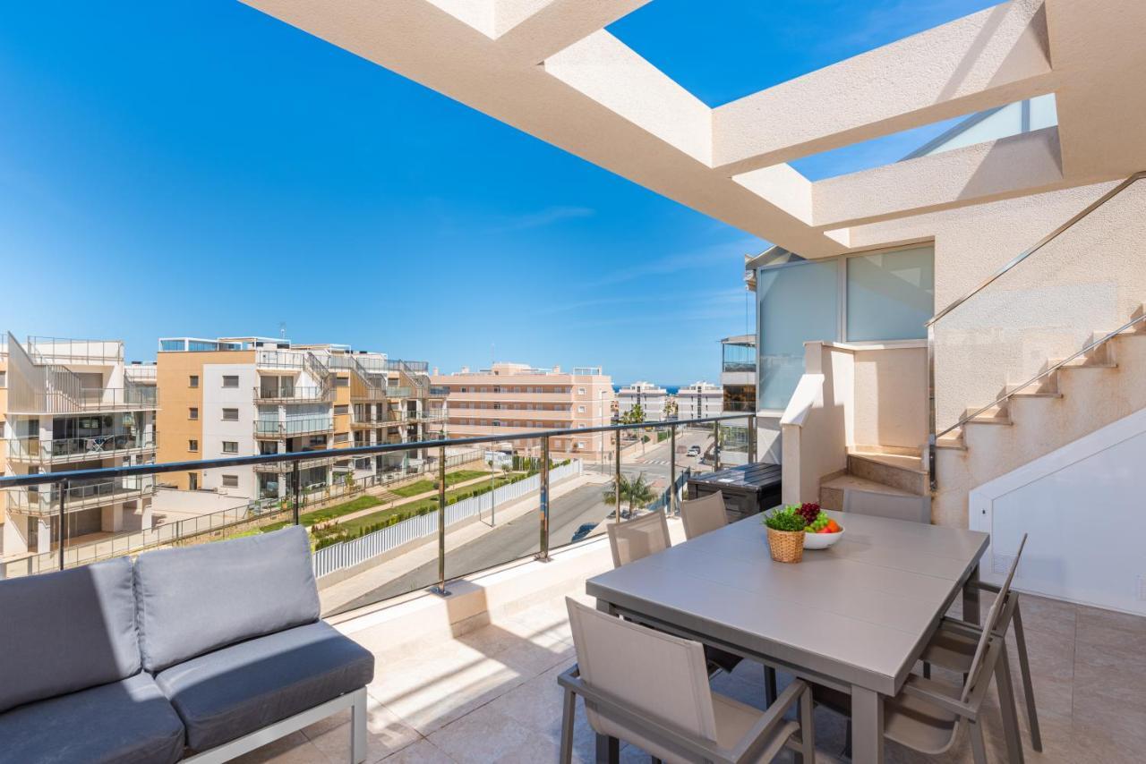 Dehesa de Campoamor La Zenia Cocoon - Luxury Penthouse With Jacuzzi, 2 Pools, Indoor Heated Pool, Sauna, Gym, Playstationアパートメント エクステリア 写真