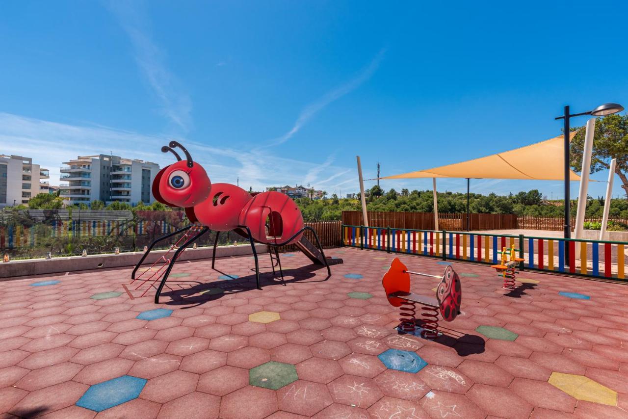 Dehesa de Campoamor La Zenia Cocoon - Luxury Penthouse With Jacuzzi, 2 Pools, Indoor Heated Pool, Sauna, Gym, Playstationアパートメント エクステリア 写真