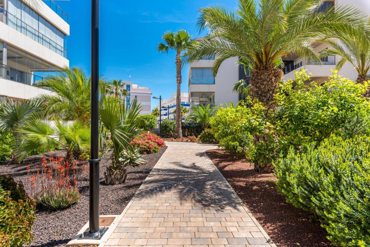 Dehesa de Campoamor La Zenia Cocoon - Luxury Penthouse With Jacuzzi, 2 Pools, Indoor Heated Pool, Sauna, Gym, Playstationアパートメント エクステリア 写真